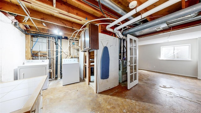 basement featuring washing machine and dryer