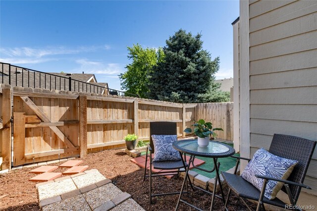 18397 E Alabama Pl Unit D, Aurora, CO 80017 - photo 3