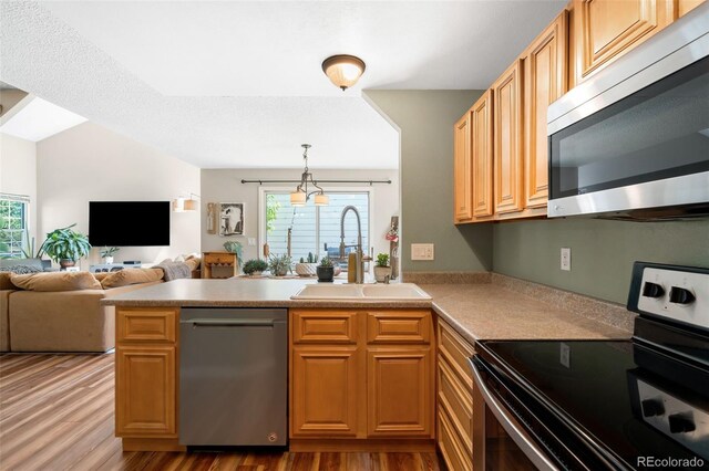 7739 Depew St, Arvada, CO 80003