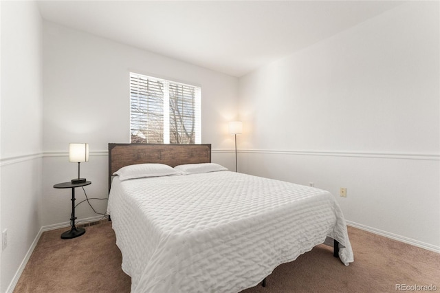 bedroom featuring carpet flooring