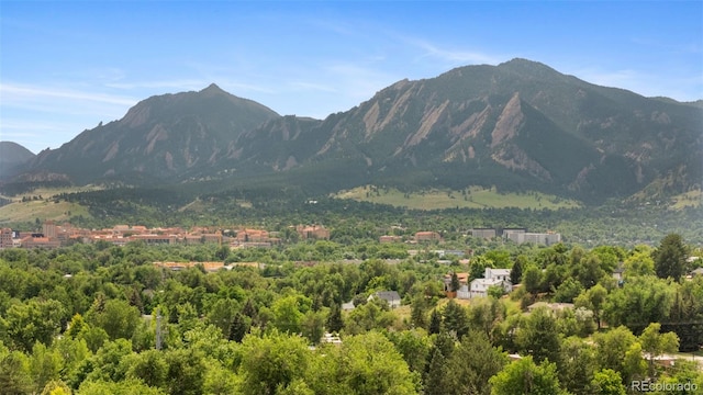 2707 Valmont Rd Unit 106, Boulder, CO 80304 - view of mountain background