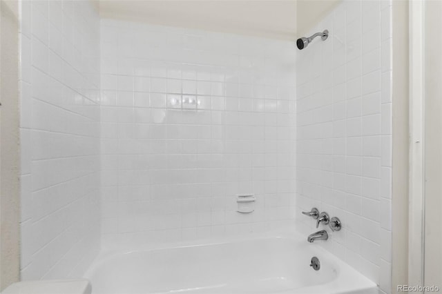 2707 Valmont Rd Unit 106, Boulder, CO 80304 - full bath featuring shower / bath combination