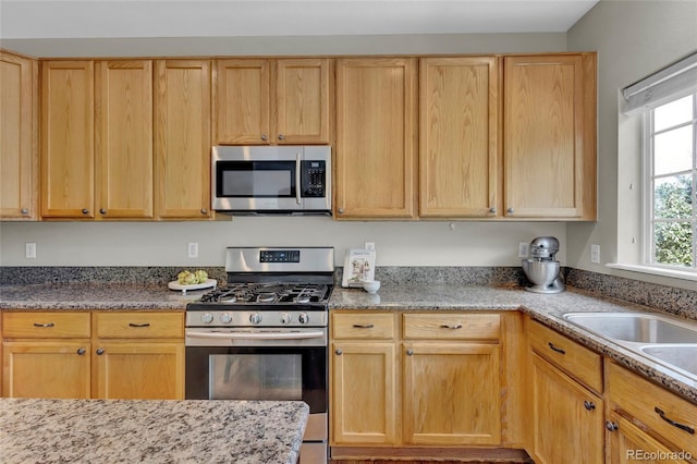 4678 Springmeadow Ln, Castle Rock, CO 80109 - photo 9