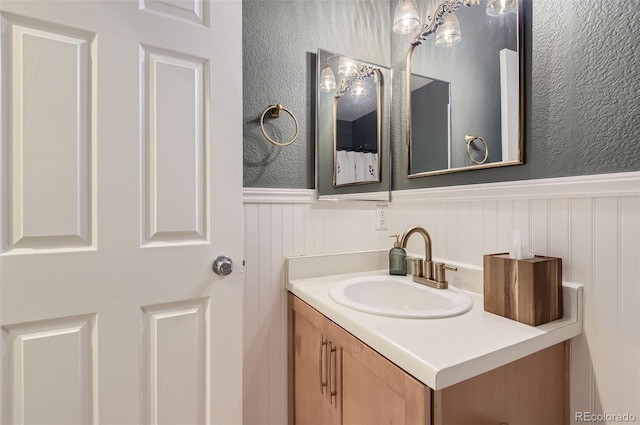 bathroom featuring vanity