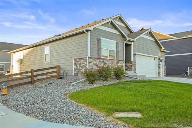 view of front of house with a front yard