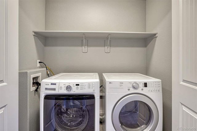 201 S Boundary St, Woodland Park, CO 80863 - laundry area featuring separate washer and dryer