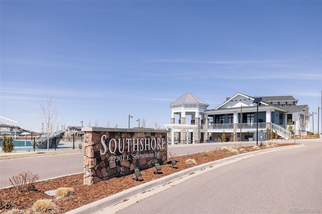 27430 E Lakeview Dr, Aurora, CO 80016 - photo 34