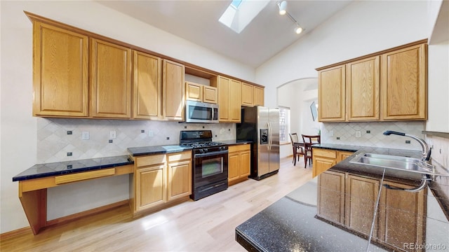 13673 Cook St, Thornton, CO 80602 - photo 9