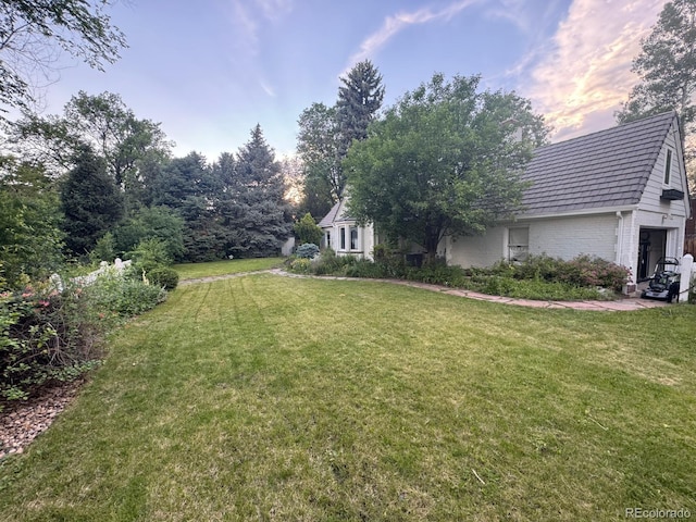 6375 E 6th Avenue Parkway, Denver, CO 80220 - view of green lawn