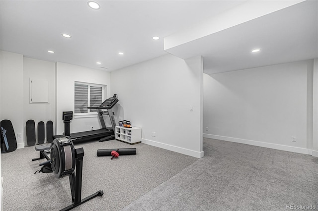 workout area with recessed lighting, carpet, and baseboards