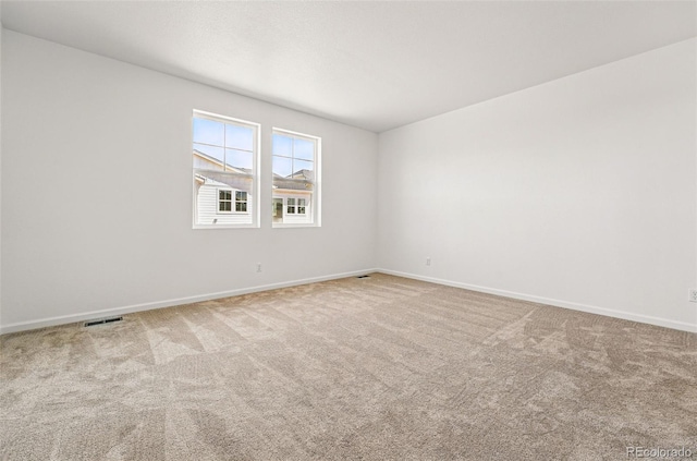 3401 N Denali St, Aurora, CO 80019 - unfurnished room with carpet floors and baseboards