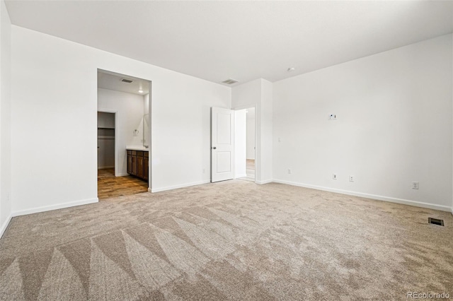 3401 N Denali St, Aurora, CO 80019 - unfurnished room with light carpet and baseboards