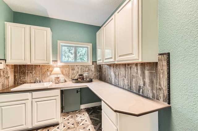 14118 Whitney Cir, Broomfield, CO 80023 - home office featuring a textured wall