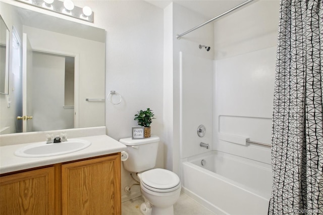 full bathroom featuring shower / bathtub combination with curtain, vanity, and toilet