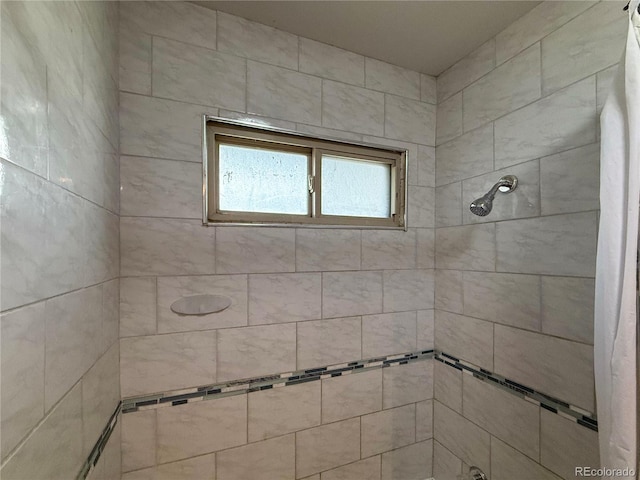 163 Pomeroy St, Burlington, CO 80807 - bathroom featuring a tile shower