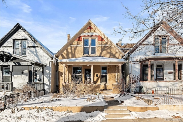 view of front facade featuring covered porch