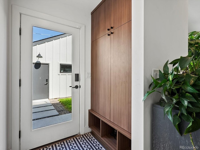 1612 Wolff St, Denver, CO 80204 - view of mudroom