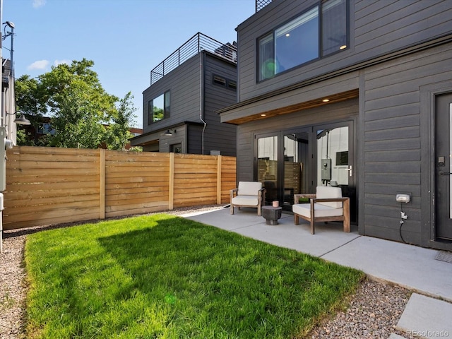 1612 Wolff St, Denver, CO 80204 - view of yard with a patio area