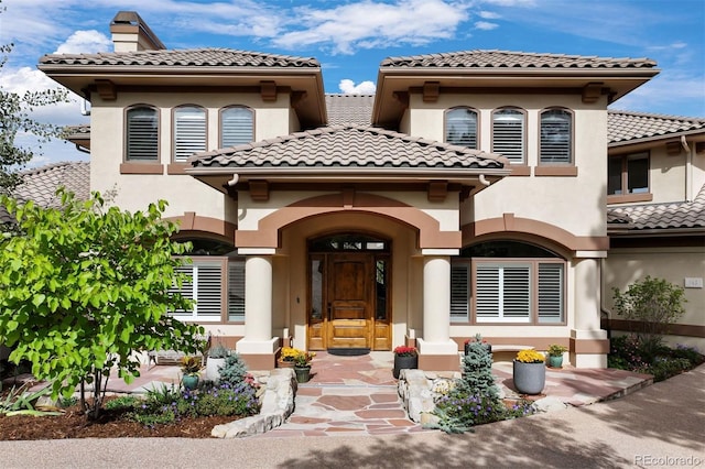 view of mediterranean / spanish-style home