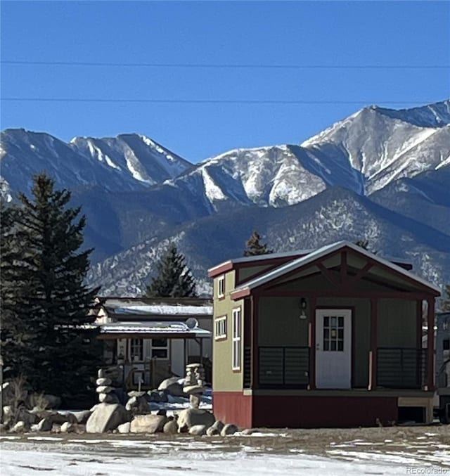 view of mountain feature