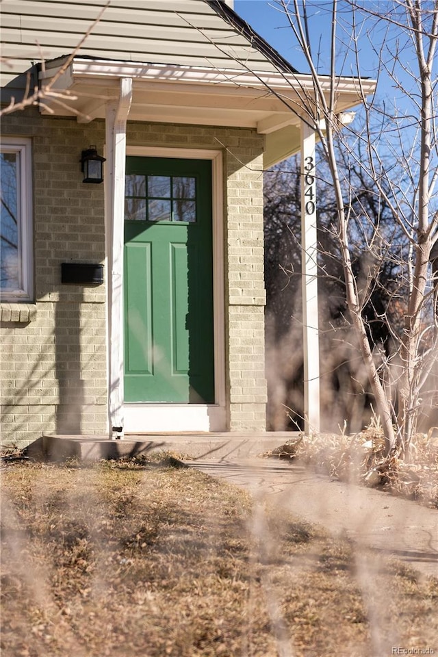 view of property entrance