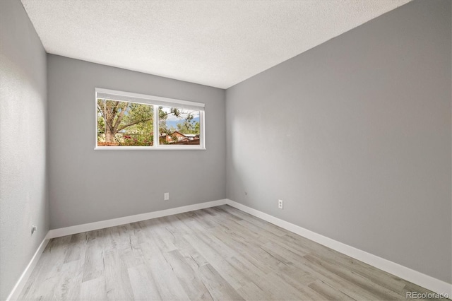 1231 S Crystal Way, Aurora, CO 80012 - photo 14