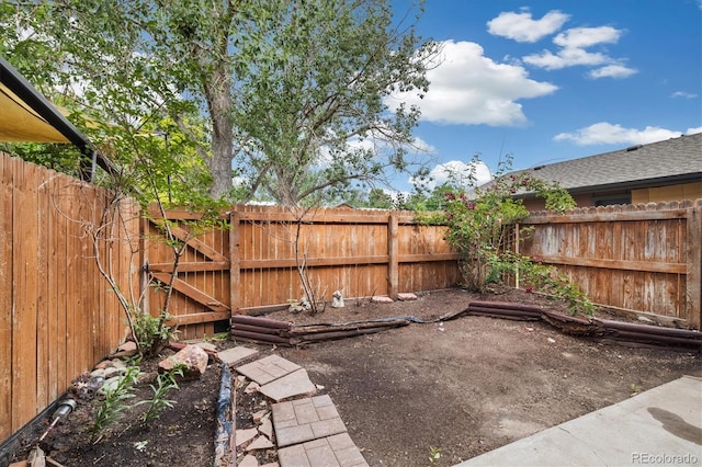 1231 S Crystal Way, Aurora, CO 80012 - photo 32
