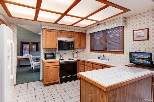 7500 E Dartmouth Ave Unit 16, Denver, CO 80231 - kitchen featuring black microwave, electric range, a sink, white fridge with ice dispenser, and wallpapered walls
