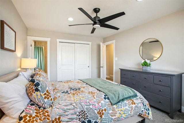bedroom with a closet, a ceiling fan, recessed lighting, and carpet