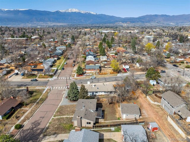 drone / aerial view with a mountain view and a residential view
