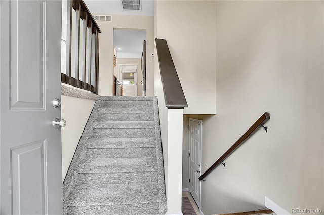 9099 W Harvard Pl, Lakewood, CO 80227 - view of staircase