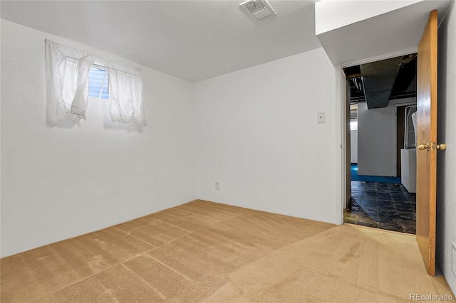3022 Blackhawk St, Aurora, CO 80011 - carpeted empty room featuring visible vents