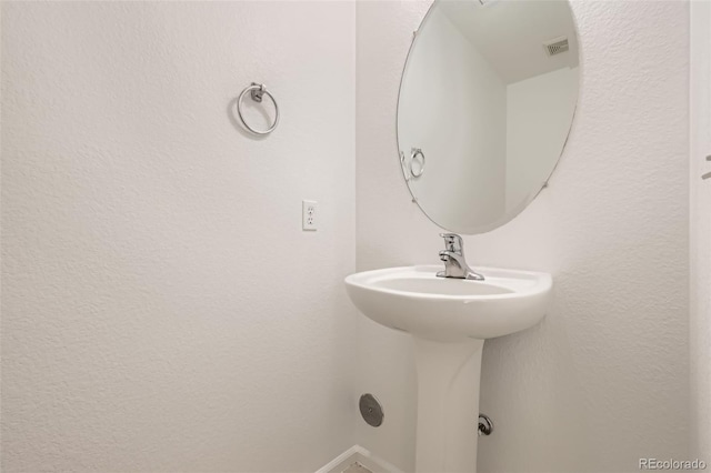 18807 E 51st Pl, Denver, CO 80249 - view of bathroom