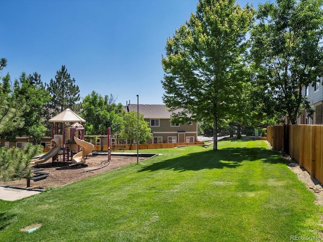 9024 Gale Blvd Unit 3, Thornton, CO 80260 - view of yard