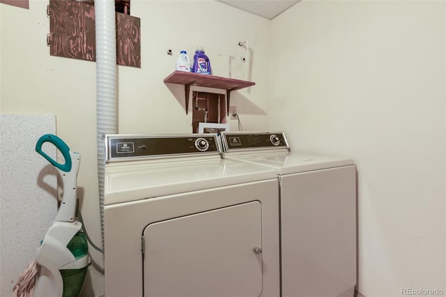 1343 Terri Ln, Woodland Park, CO 80863 - laundry area with independent washer and dryer