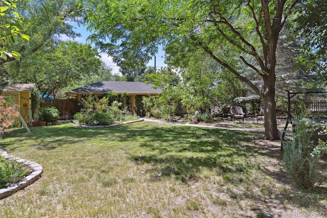 901 S Leyden St, Denver, CO 80224 - view of yard