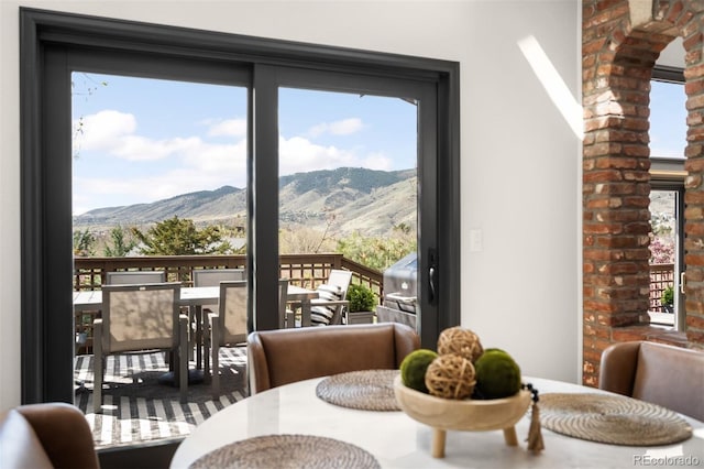 600 Cascade Dr, Golden, CO 80403 - dining area with a mountain view