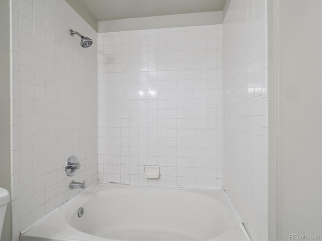 12348 W Dorado Pl Unit 204, Littleton, CO 80127 - bathroom with toilet and shower / bath combination