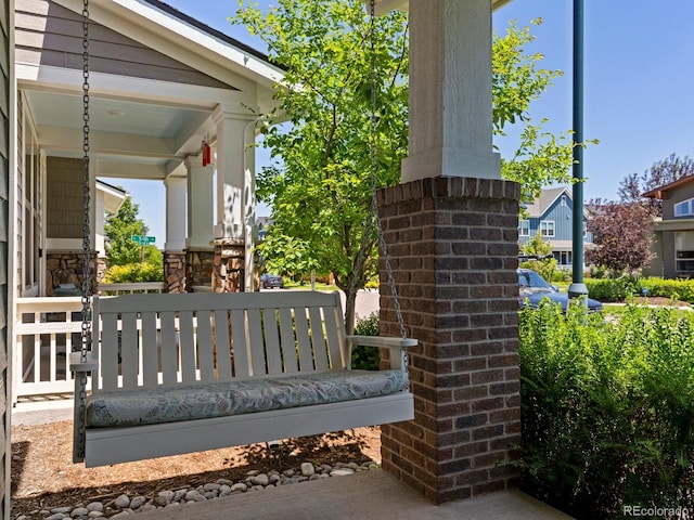 5445 Verbena St, Denver, CO 80238 - view of porch
