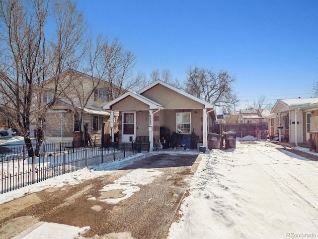 view of front of property