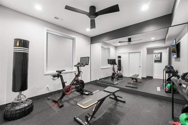 gym featuring a ceiling fan, recessed lighting, visible vents, and baseboards