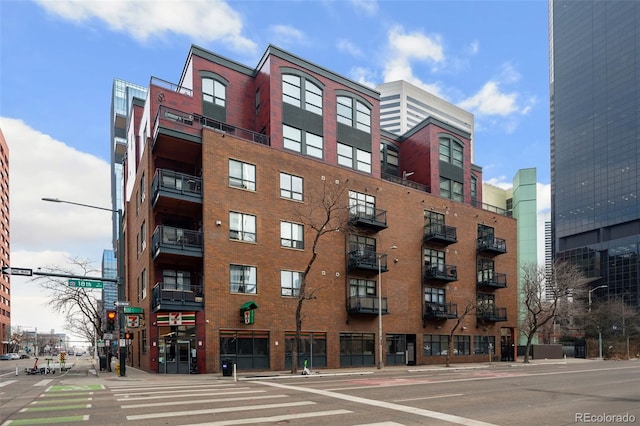 1800 Lawrence St Unit 408, Denver, CO 80202 - view of apartment building / complex