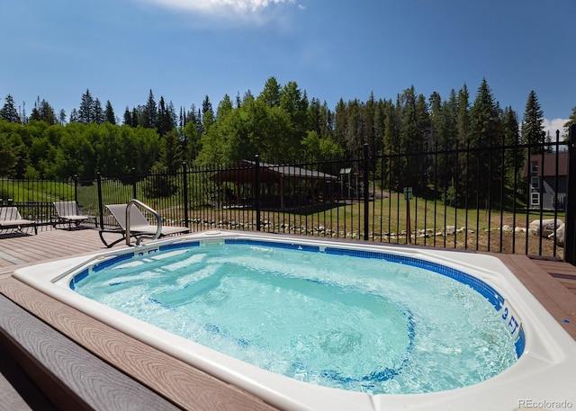 view of swimming pool