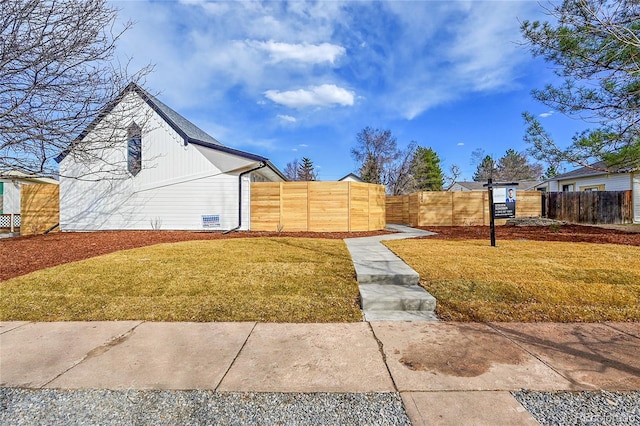 view of yard with fence