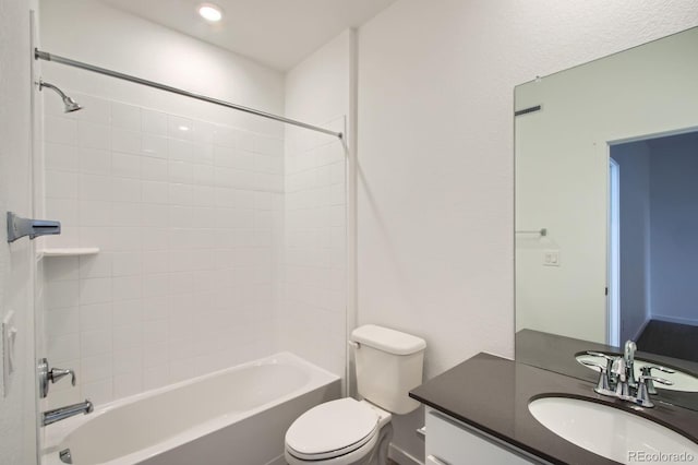 14578 W 90th Ln Unit B, Arvada, CO 80005 - bathroom featuring vanity, shower / bathtub combination, and recessed lighting