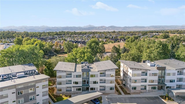 bird's eye view featuring a mountain view