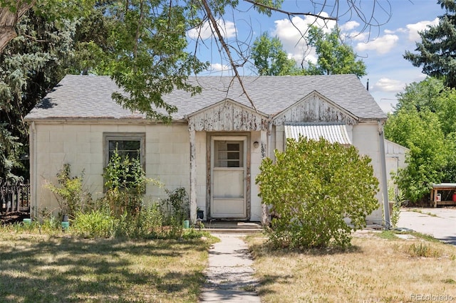 1832 S Saint Paul St, Denver, CO 80210 - view of front of home featuring a shingled roof