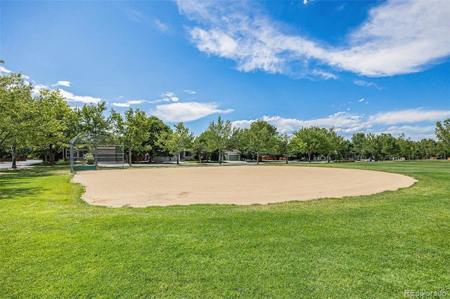 3289 Cummings Dr, Erie, CO 80516 - surrounding community with a yard and volleyball court