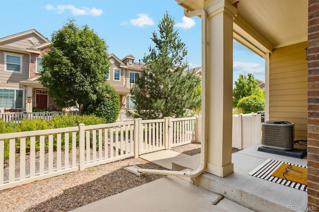 16062 W 62nd Ln, Arvada, CO 80403 - view of porch