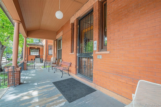 property entrance with a porch